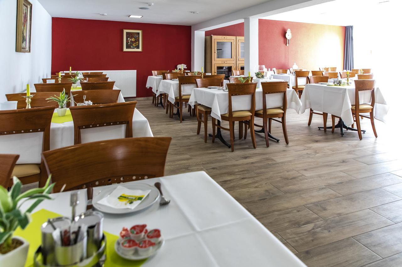 Hotel Jaegerhaus In Singen Am Hohentwiel المظهر الخارجي الصورة
