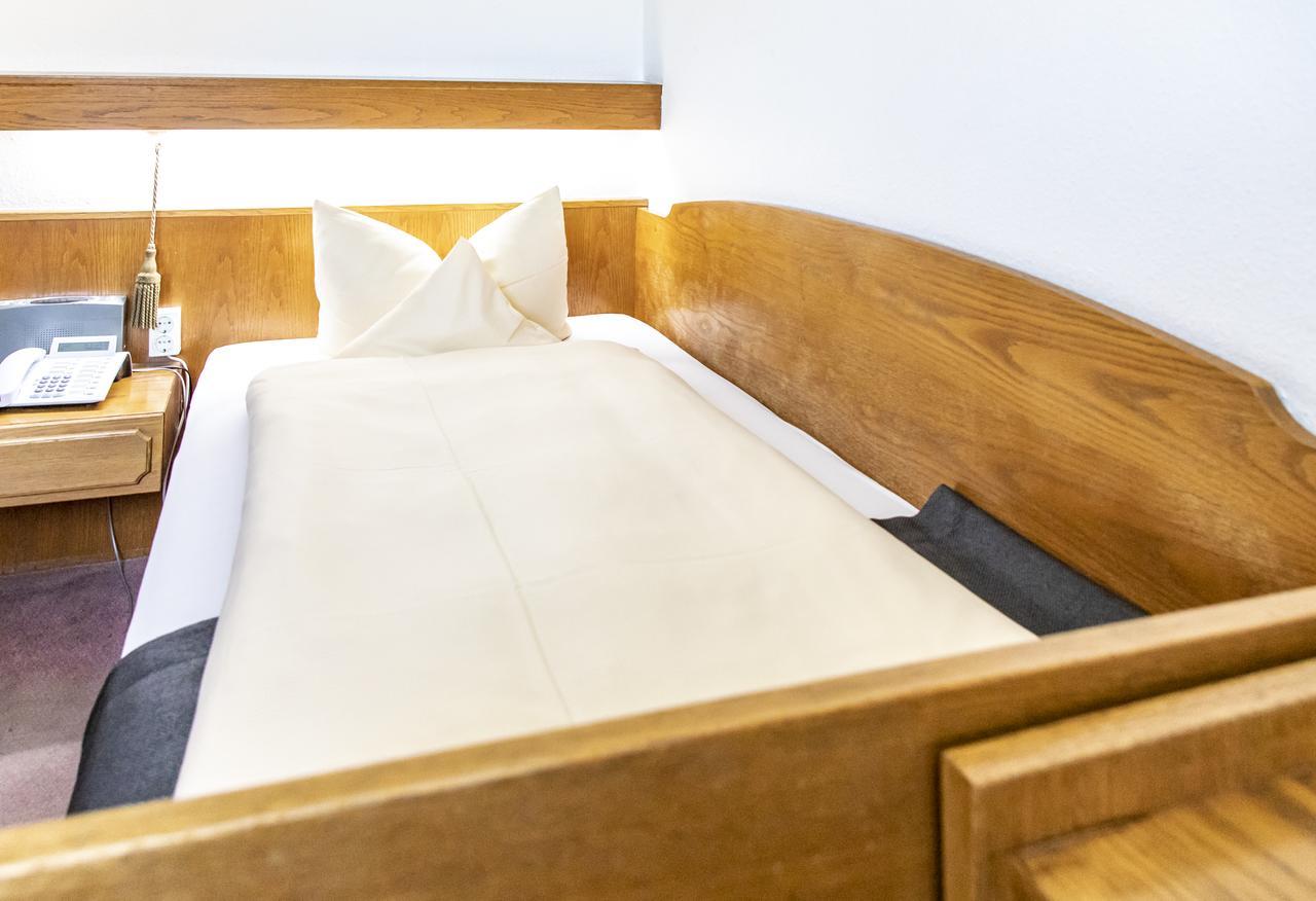 Hotel Jaegerhaus In Singen Am Hohentwiel المظهر الخارجي الصورة